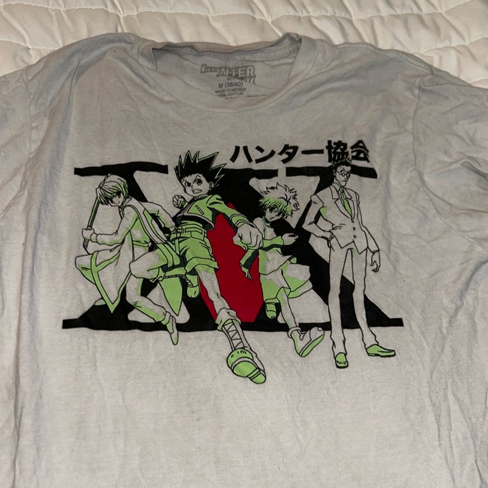 Hunter x hunter t shirt from hot topic size M